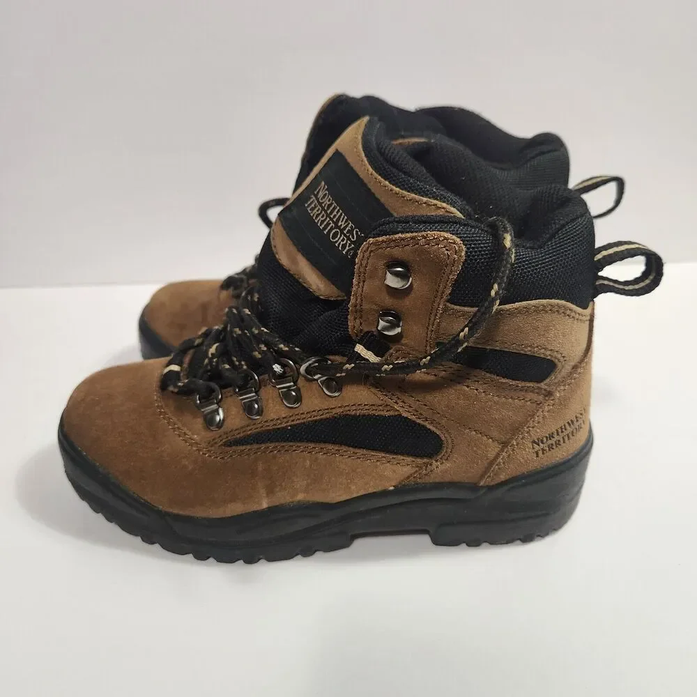 Northwest Territory Hiking Boots Size 3.5 Good Condition